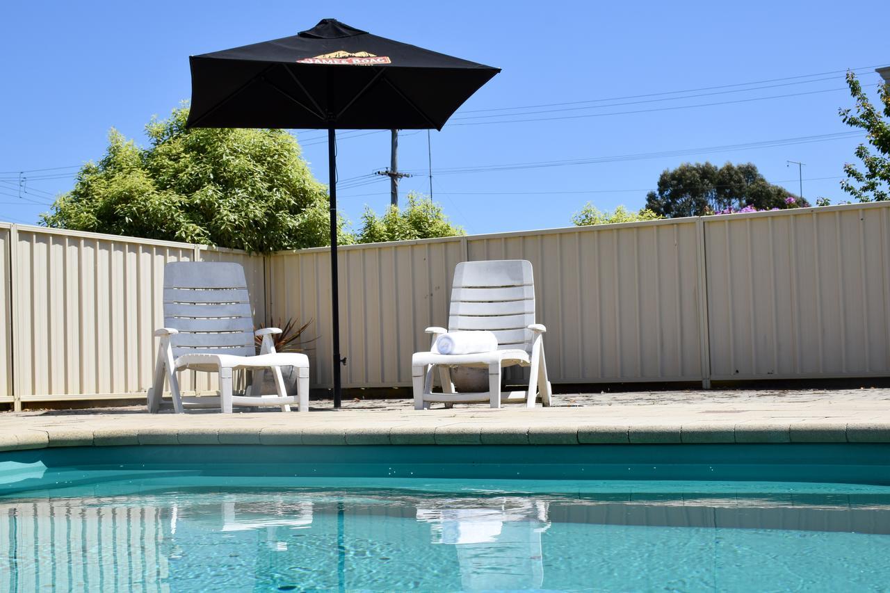 Beachway Motel Ulverstone Exterior foto