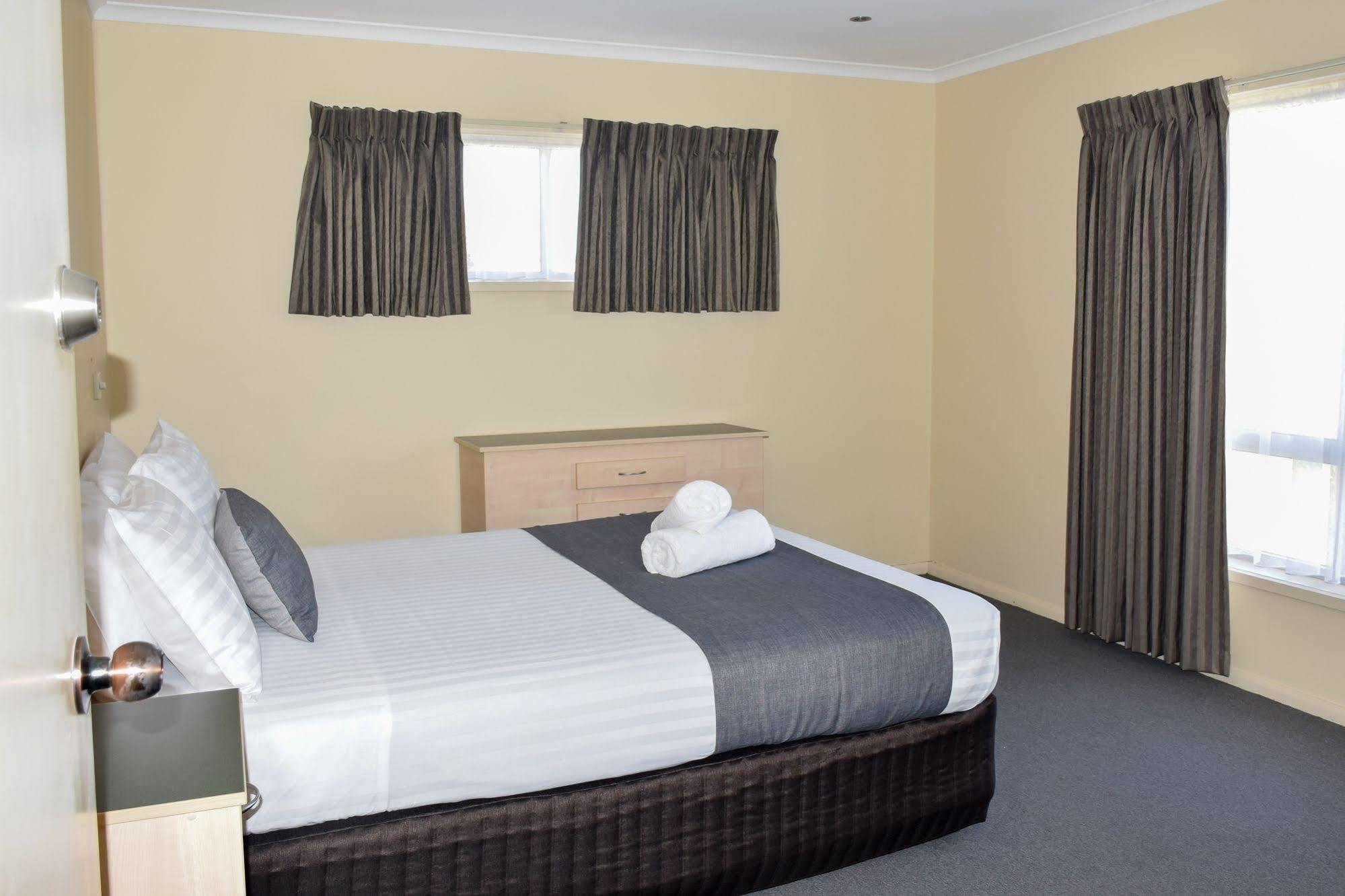 Beachway Motel Ulverstone Exterior foto