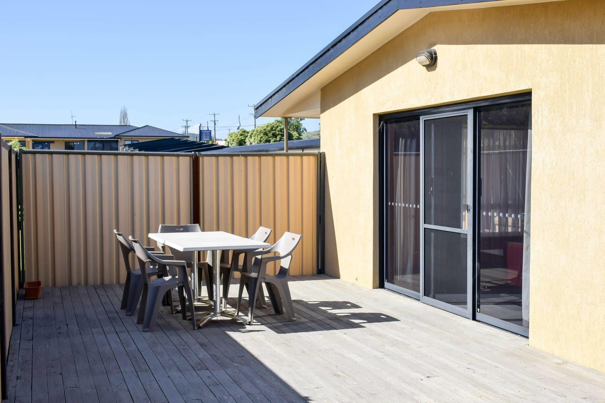 Beachway Motel Ulverstone Exterior foto